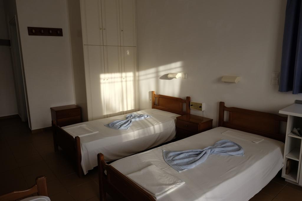 Chios Hotel Katarráktis Oda fotoğraf