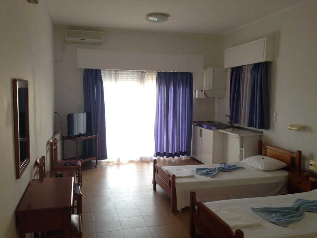 Chios Hotel Katarráktis Oda fotoğraf
